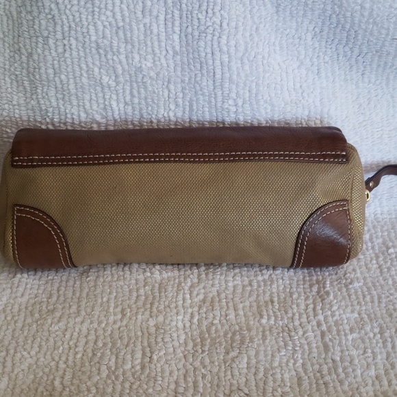 Kate Spade New York large clutch - Picture 2 of 8